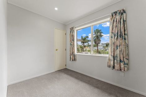 Photo of property in 47 Charlotte Street, Stanmore Bay, Whangaparaoa, 0932