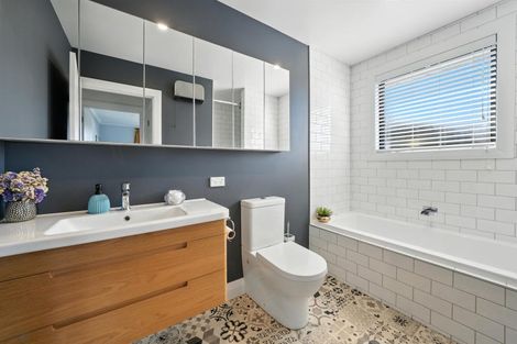 Photo of property in 4 Salisbury Avenue, Rangiora, 7400