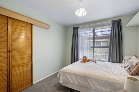 Photo of property in 6 Malabar Crescent, Broomfield, Christchurch, 8042