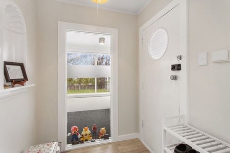 Photo of property in 25 Meadow Street, Papanui, Christchurch, 8052