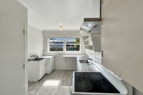 Photo of property in 2 Park Road, West End, Palmerston North, 4412