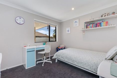 Photo of property in 23 Searle Drive, Patumahoe, Pukekohe, 2679