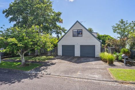 Photo of property in 11 Renata Road, Otaki, 5512