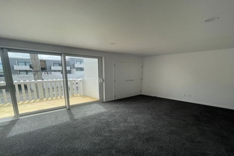Photo of property in 30u5 Pirie Street, Mount Victoria, Wellington, 6011