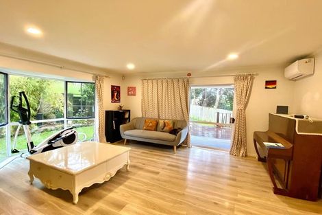Photo of property in 133a/1 Hobsonville Road, West Harbour, Auckland, 0618