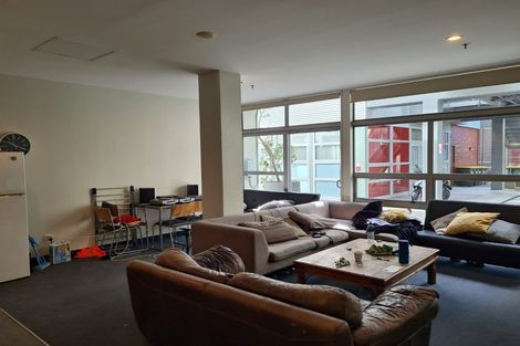 Photo of property in Hanson House, 27u2 Hanson Street, Mount Cook, Wellington, 6021
