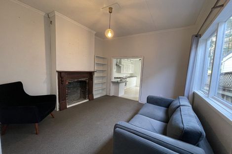 Photo of property in 10 Royal Street, Berhampore, Wellington, 6023