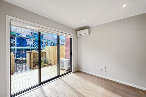 Photo of property in 43/125b Metcalfe Road, Ranui, Auckland, 0612