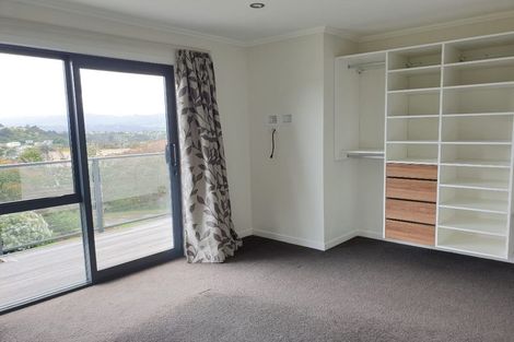Photo of property in 20 Parkinson Close, Whitby, Porirua, 5024