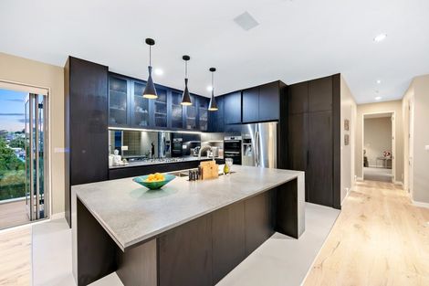 Photo of property in 26 Remuremu Street, Long Bay, Auckland, 0630