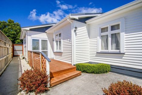 Photo of property in 95 Domett Street, Westport, 7825