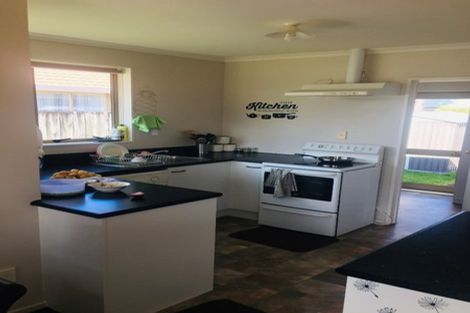 Photo of property in 15 Farnborough Drive, Nawton, Hamilton, 3200