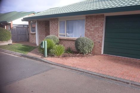 Photo of property in Miramar Villas, 12/6u Brussels Street, Miramar, Wellington, 6022