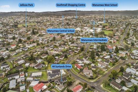 Photo of property in 44 Sunlands Drive, Manurewa, Auckland, 2102