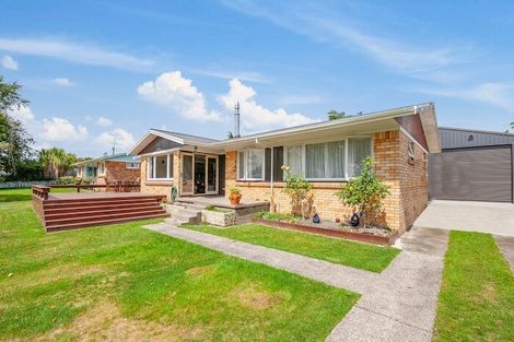Photo of property in 19 Kenmore Place, Tokoroa, 3420