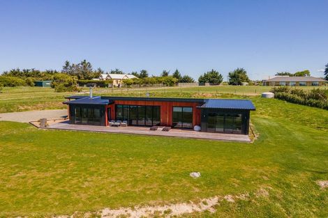 Photo of property in 35 Parade, Scarborough, Timaru, 7971