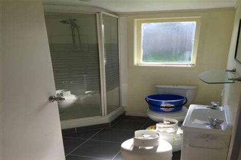 Photo of property in 13 Strid Road, Te Atatu South, Auckland, 0610