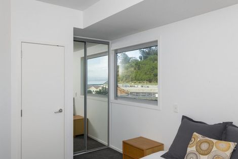 Photo of property in Marina View Apartments, 307/4 Reads Quay, Gisborne, 4010
