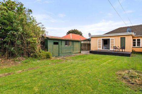 Photo of property in 18 Atiawa Crescent, Waiwhetu, Lower Hutt, 5010