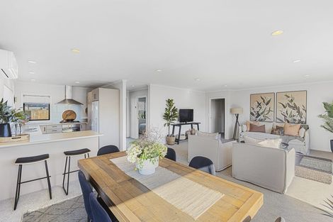 Photo of property in 11 Wilton Street, Westown, New Plymouth, 4310