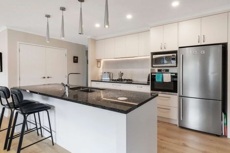 Photo of property in 60 Leeward Drive, Whitianga, 3510