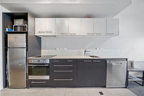 Photo of property in Detroit Apartments, 201/181u Tasman Street, Mount Cook, Wellington, 6021