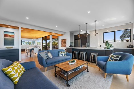 Photo of property in 105 Dillon Street, Waihi Beach, 3611