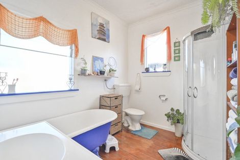 Photo of property in 6 Railway Road, Whakatu, Hastings, 4102