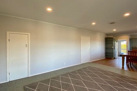 Photo of property in 2 Williams Crescent, Maketu, 3189