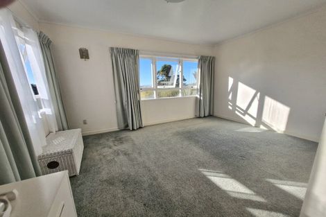 Photo of property in 542 South Titirangi Road, Titirangi, Auckland, 0604