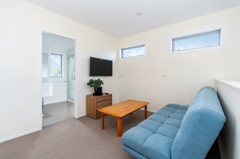 Photo of property in 30 Stone Street, Miramar, Wellington, 6022