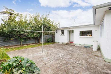 Photo of property in 28 Henare Street, West End, Palmerston North, 4412