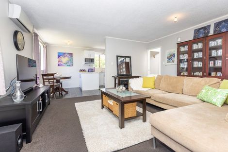 Photo of property in 8a Sunnyside Road, Nawton, Hamilton, 3200