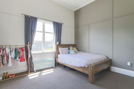 Photo of property in 19 Richmond Street, Inglewood, 4330