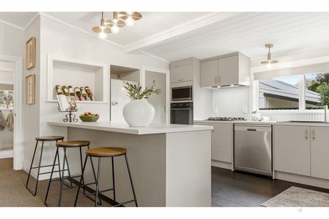 Photo of property in 260 Talbot Street, Geraldine, 7930