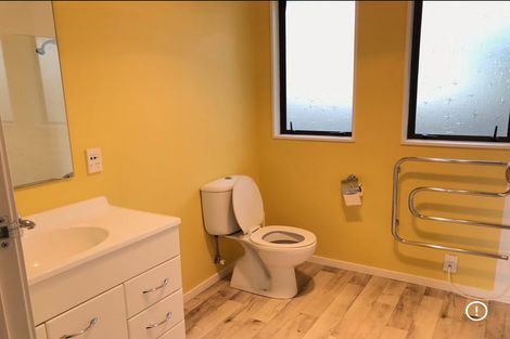 Photo of property in 18 Adrian Grove, Waikanae Beach, Waikanae, 5036