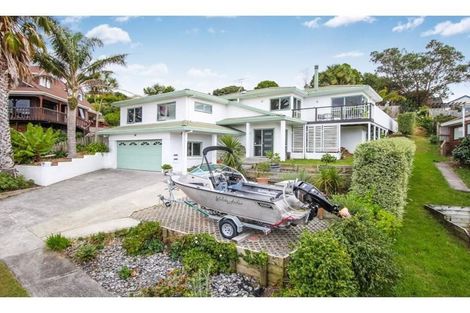 Photo of property in 11 Halder Place, Torbay, Auckland, 0632