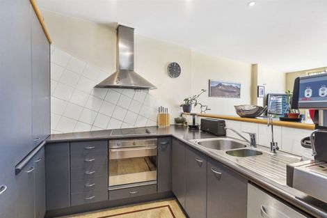 Photo of property in Sirocco Apartments, 818/8u Church Street, Wellington Central, Wellington, 6011