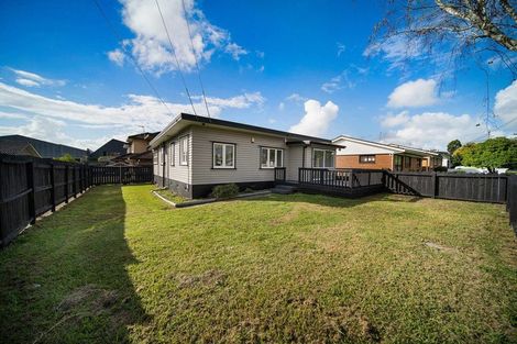 Photo of property in 1/1 Margaret Street, Papakura, 2110