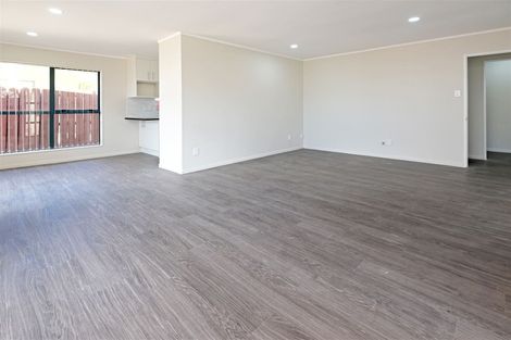 Photo of property in 1/13 Gray Avenue, Mangere East, Auckland, 2024