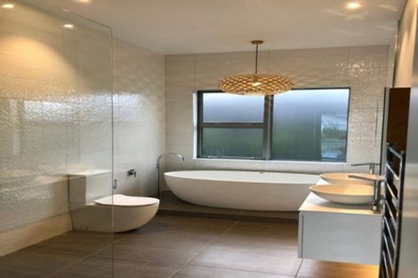 Photo of property in 44 Capriana Drive, Karaka, Papakura, 2113