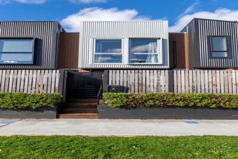 Photo of property in 7c Dyer Street, Epuni, Lower Hutt, 5011