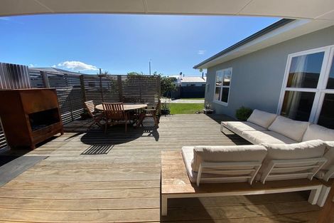 Photo of property in 49 Meeanee Road, Taradale, Napier, 4112