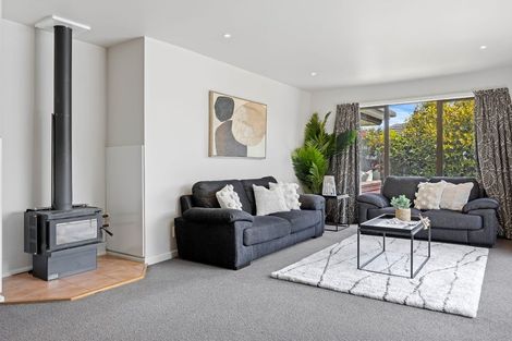 Photo of property in 168 Cashmere Road, Hoon Hay, Christchurch, 8025
