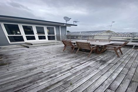 Photo of property in 1 Garboard Lane, Whitby, Porirua, 5024