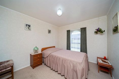 Photo of property in 5 Manuka Place, Hawera, 4610