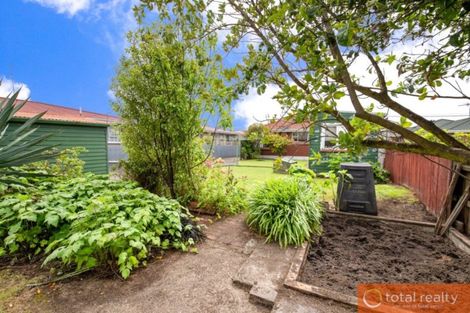 Photo of property in 24 Grove Street, Saint Kilda, Dunedin, 9012