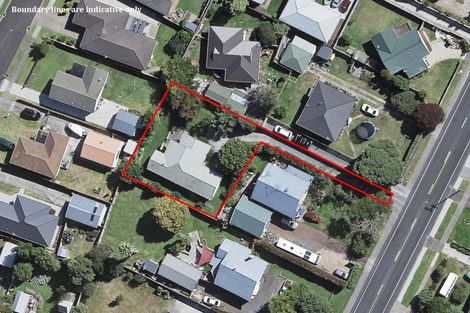 Photo of property in 8a Sandspit Road, Waiuku, 2123