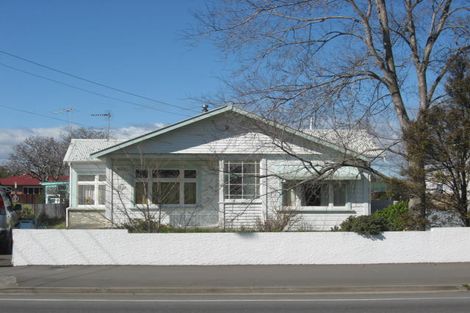 Photo of property in 212 High Street North, Carterton, 5713
