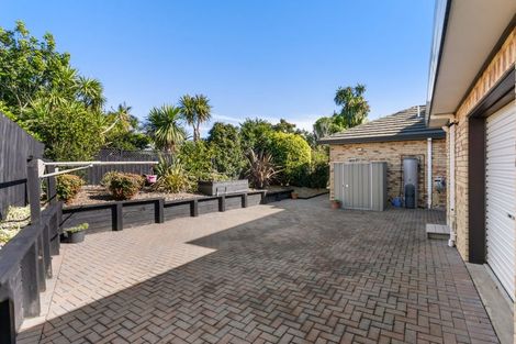 Photo of property in 10 Advance Way, Albany, Auckland, 0632